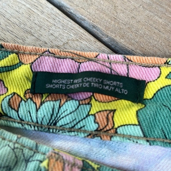 Wild Fable Floral Cut Off Shorts - Picture 4 of 6